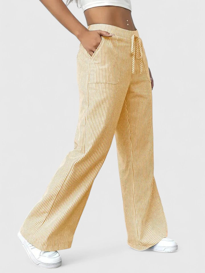 Women’s wide leg trousers in chic loose fit, stylish and comfortable design