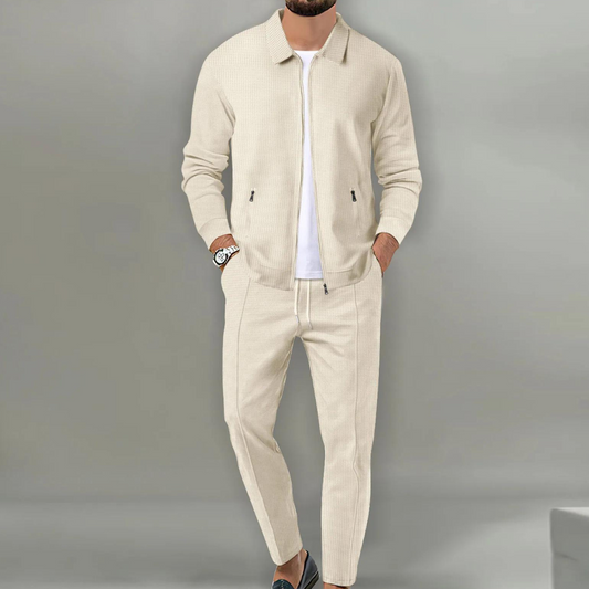 Men’s casual multi-piece clothing set for everyday wear