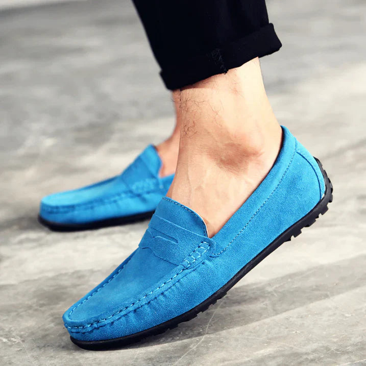 Men’s casual slip-on loafers in stylish design