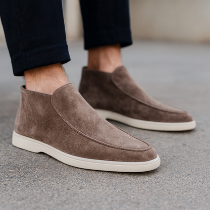 Men’s slip-on loafers with closed back design