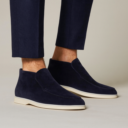 Men’s slip-on loafers with closed back design