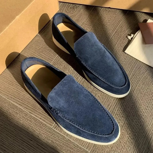 Men’s slip-on shoes with quick on-off closure for easy wear